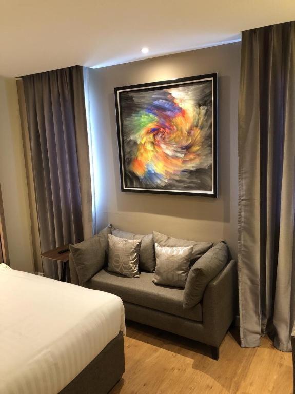 Sri U-Thong Grand Hotel Suphan Buri Dış mekan fotoğraf